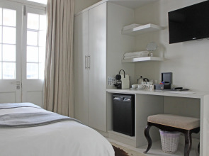 Long Street Boutique Hotel