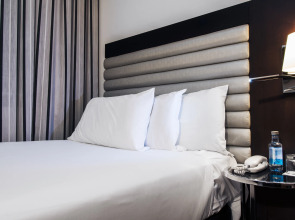 Eurostars Cristal Palace