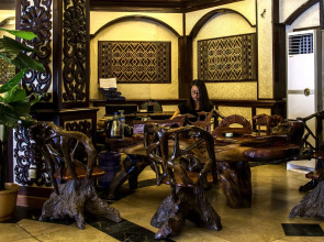 Dansavanh Vientiane Hotel