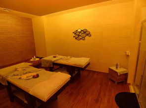 Отель Blue Bay Platinum