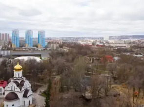 Огни Саратова на ул. Московская, 134/146