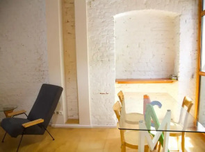 Mayer Sahkulu Suites