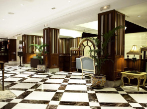 Отель Sercotel Gran Hotel Conde Duque