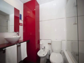 Sweet Hotel Continental