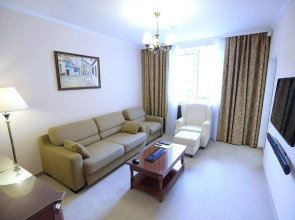 Отель Вэйлер