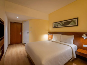 ibis New Delhi Aerocity Hotel