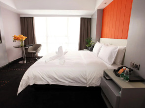 Aishang Hotel (Lecong Furniture Mall, Foshan)