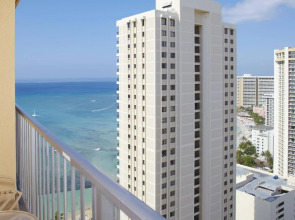 Alohilani Resort Waikiki Beach
