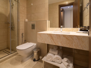 Leonardo Boutique Hotel Larnaca