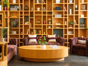 Отель INNSIDE by Melia Prague Old Town