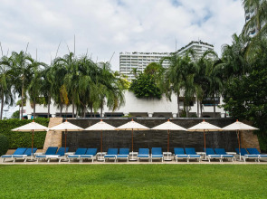 Jomtien Palm Beach Hotel And Resort