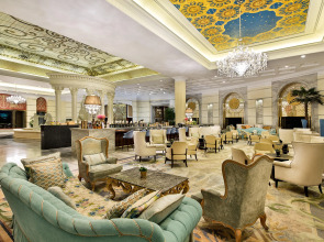 Отель Crowne Plaza Resort Sanya Bay