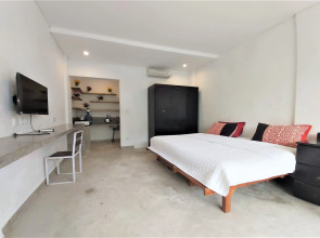 Margarita Surf Hostel Canggu