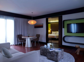 Pullman Bali Legian Beach