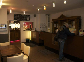 Station Hostel For Backpackers