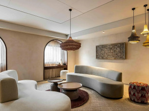 Oasis Spa Club Dead Sea Hotel