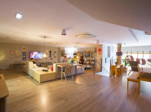 Yeah Barcelona Hostel