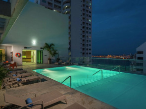 Hampton By Hilton Cartagena