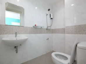 Living at Sphere Apartment - Family room