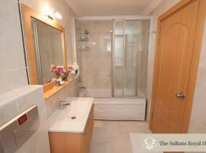 Отель Sultans Royal