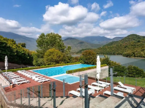 Курорт Kvareli Lake