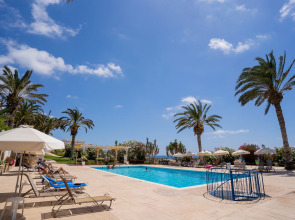 Vrachia Beach Hotel & Suites - Adults only