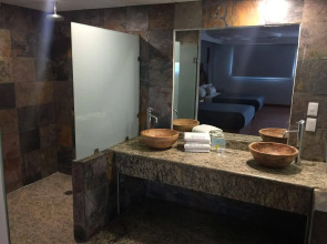 Hotel MX congreso - In Mexico City (Venustiano Carranza)