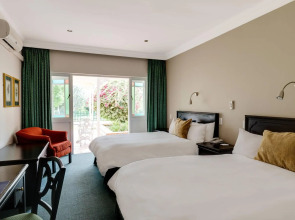 Protea Hotel by Marriott George King George