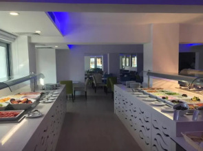 Matzi Studios & Apartments