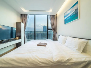 BOM HOMES- VINHOMES METROPOLIS-Service Apartment