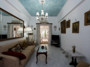 Garden Central Athinian Apartments