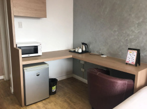 Regency Grand Suites