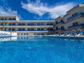 RV Hotels Apartamentos Treumal Park