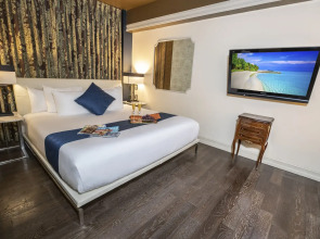 Riviera Hotel South Beach