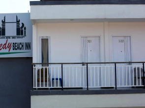Dedy Beach Inn