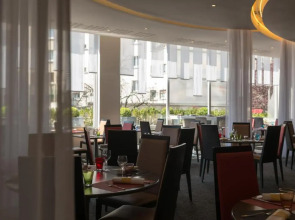 Отель Novotel Paris Est Centre De Conference