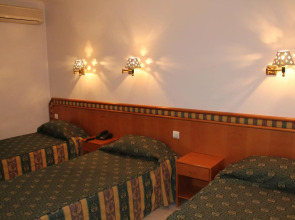 Real Caparica Hotel