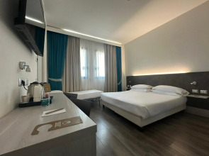 Отель Phi Hotel Milano