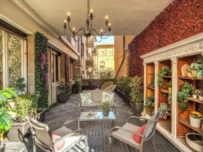 White Mirror  Apartment