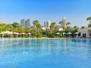 Sheraton Grand Doha Resort & Convention Hotel