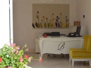 Отель Myla Hotel Tuzla