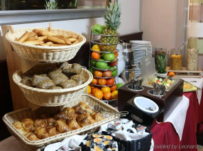 Downtown Vi Vadi Hotel