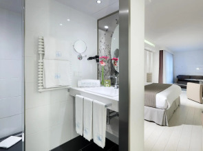 Eurostars Book Hotel