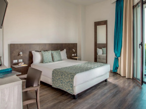 Отель Phi Hotel Milano