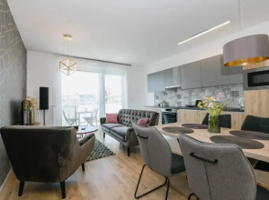 Elisabeth Downtown Apartments by UrbanRent