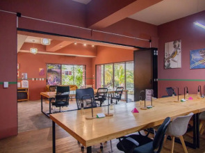 Отель Selina Cancun Laguna Hotel Zone