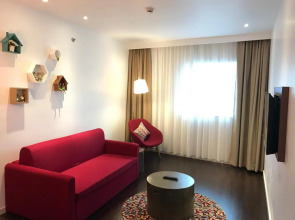 Campanile Shanghai Bund Hotel