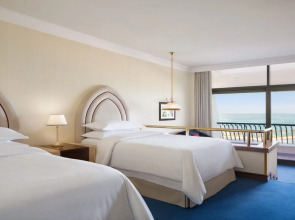 Sheraton Grand Doha Resort & Convention Hotel