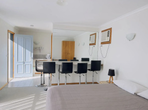 A1 Motels Port Fairy Motel and Apartments