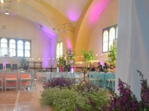 YMCA Three Arches Hotel